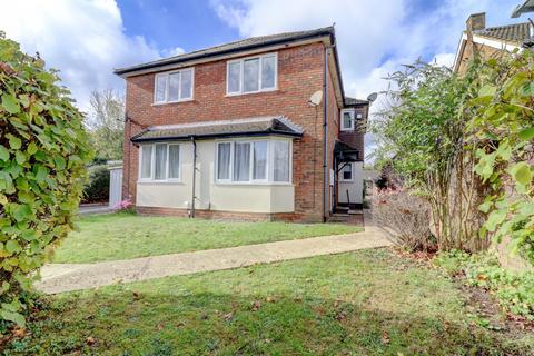 1 bedroom terraced house for sale, The Laurels, High Wycombe HP12