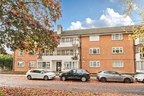 Regents Court, Stonegrove, Edgware, Greater London. HA8 8AD