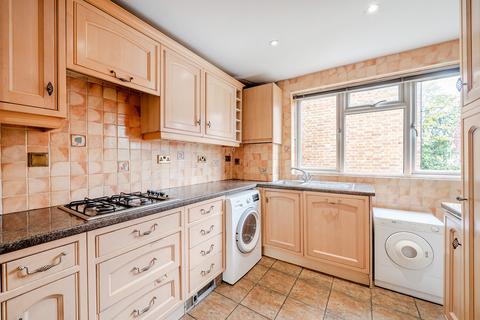 undefined, Regents Court, Stonegrove, Edgware, Greater London. HA8 8AD