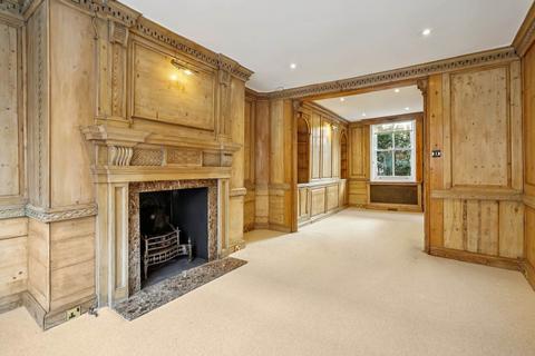 undefined, Yeoman`s Row, Knightsbridge SW3