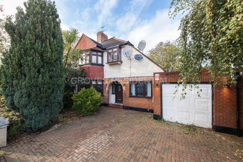 3 bedroom semi-detached house for sale, Beechcroft Avenue, New Malden
