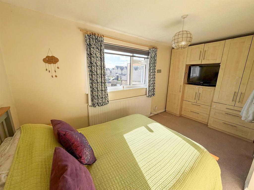 3 bed semi detached, Silsden