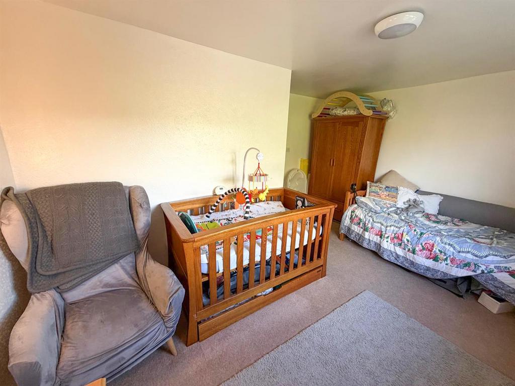 3 bed semi detached, Silsden