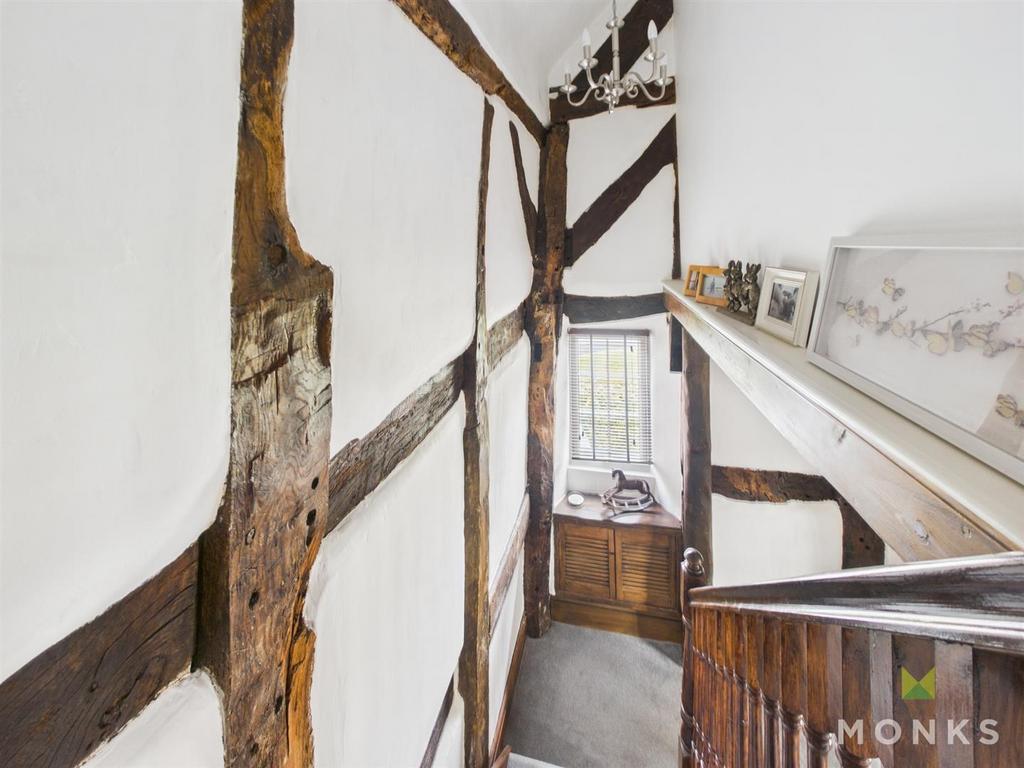 CAM01348 G0-PR0769-STILL018.jpg