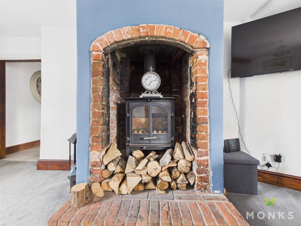 CAM01348 G0-PR0769-STILL023.jpg