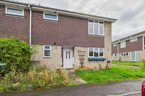 Burnley Close, Tadley, RG26