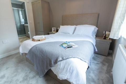 undefined, The Costwold, Sandy Bay