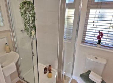 54 Omer Regency Bathroom R2t3lhxmdqtbf7m6rajgcechs
