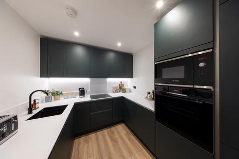 2 bedroom flat for sale, Plot Flat 65 Kite House at Kingston, Hawks Road KT1