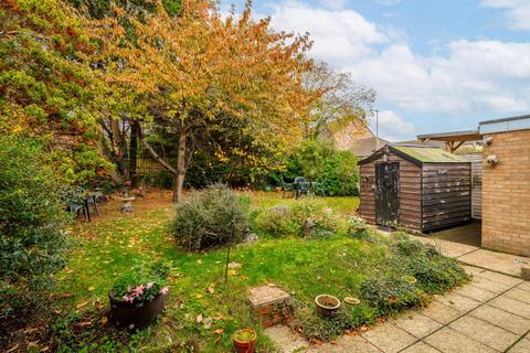 3 bedroom semi-detached house for sale, Grampian Way, Oulton
