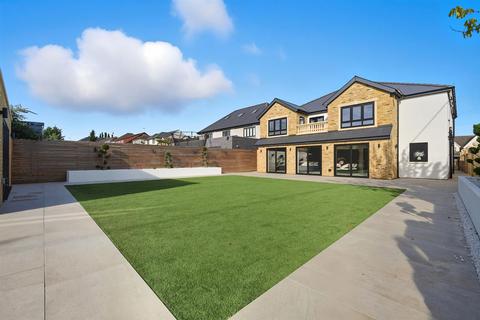 undefined, Noak Hill Road, Billericay, CM12