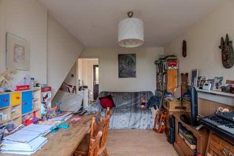 undefined, Isbourne Road, Cheltenham GL52