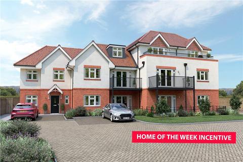 3 bedroom flat for sale, Ruxley Lane, Ewell KT19