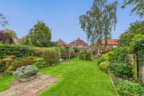 undefined, Beverley Road, Hessle