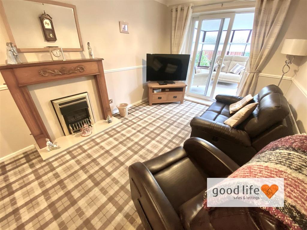 20251020 102917497 i OS17gorstonway.jpg
