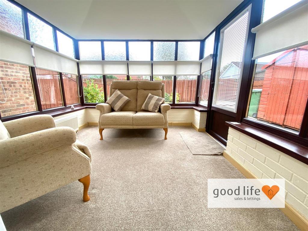 20251020 102937970 i OS17gorstonway.jpg