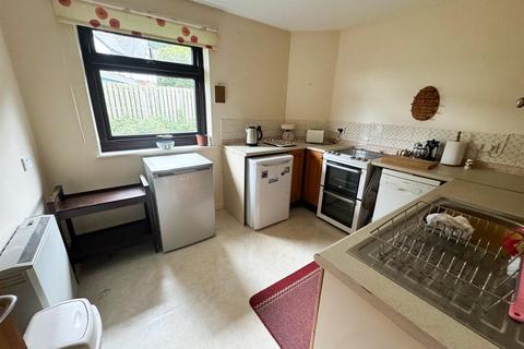 2 bedroom flat for sale, Gerddi Rheidol, Trefechan, Aberystwyth