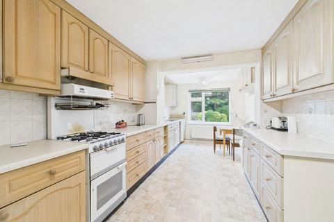 4 bedroom detached house for sale, Sandeman Way, Horsham RH13