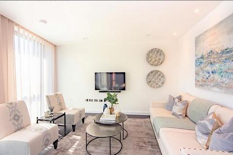 2 bedroom property to rent, Charles Clowes Walk, London SW11