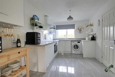 3 bedroom house for sale, Plover Close, Berkhamsted