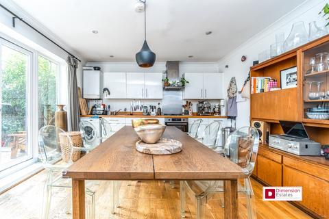 undefined, Newick Road, Lower Clapton, Hackney, E5