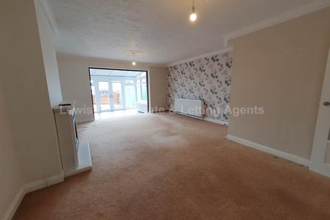 3 bedroom terraced house to rent, Fosters Spring, Lytchett Matravers