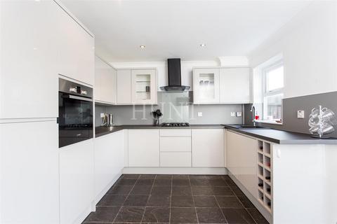undefined, Turpins Lane, Woodford Green, Essex