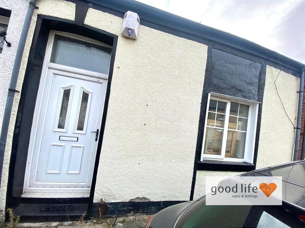 20251017 122620235 i OS25houghtonstreet.jpg