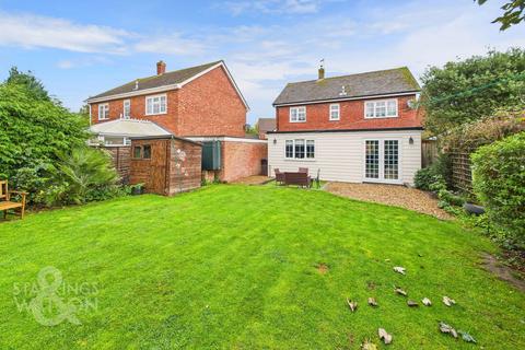 4 bedroom detached house for sale, Bishops Way, Stradbroke, Eye