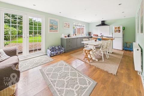4 bedroom detached house for sale, Bishops Way, Stradbroke, Eye