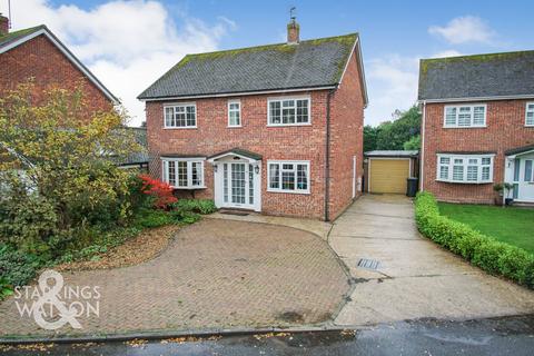 4 bedroom detached house for sale, Bishops Way, Stradbroke, Eye