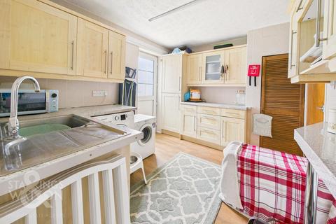 4 bedroom detached house for sale, Bishops Way, Stradbroke, Eye