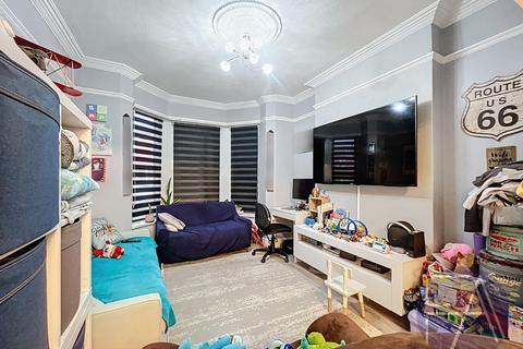 3 bedroom semi-detached house for sale, Warren Road, Southport PR9