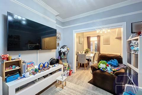 3 bedroom semi-detached house for sale, Warren Road, Southport PR9