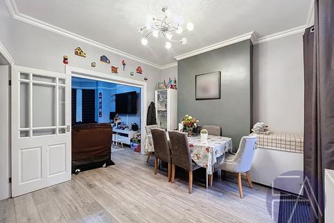 3 bedroom semi-detached house for sale, Warren Road, Southport PR9