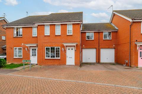 Salk Road, Gorleston