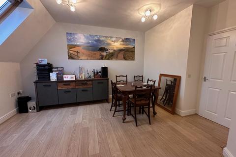 2 bedroom flat for sale, Fernbank Road, Ascot SL5