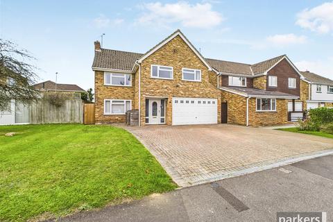 5 bedroom detached house for sale, Carlile Gardens, Reading RG10