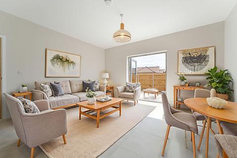 2 bedroom detached bungalow for sale, Sarsons Meadow, Hopton IP22