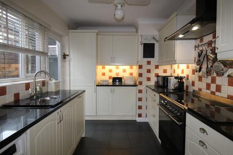 undefined, Bellhouse Road, Leigh-on-Sea SS9