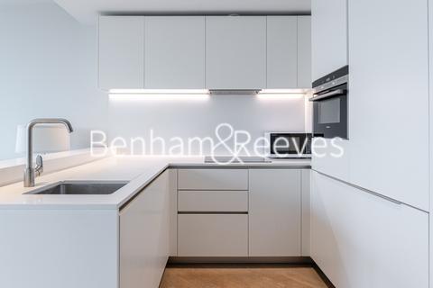 undefined, Southbank Tower, Waterloo SE1