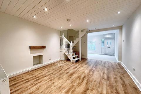 2 bedroom cottage for sale, Cefn Road, Rogerstone, Newport