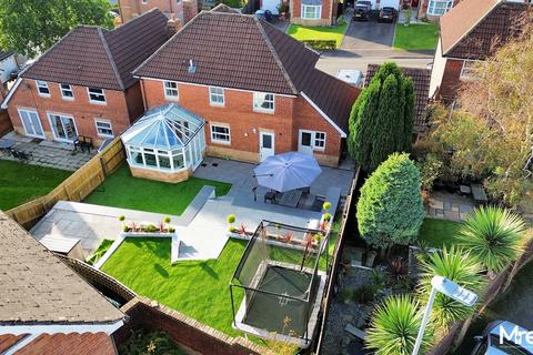 4 bedroom detached house for sale, Coedfan, Swansea SA2