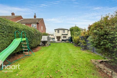 3 bedroom semi-detached house for sale, Hastingwood Road, Harlow