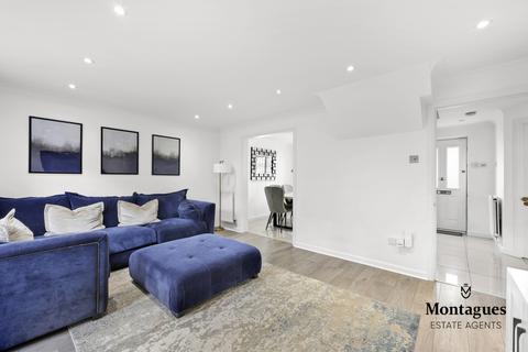 4 bedroom detached house for sale, Tempest Mead, North Weald, CM16