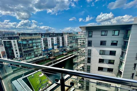 2 bedroom apartment to rent, McClintock House, The Boulevard, Leeds LS10