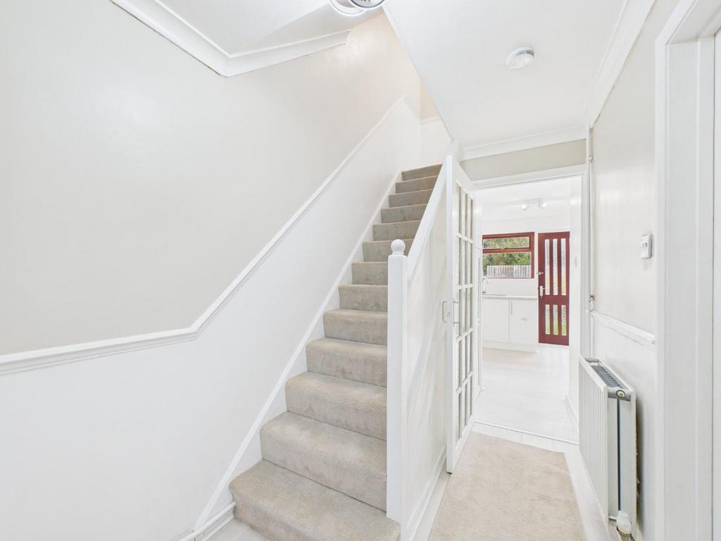 CAM01268 G0-PR0409-STILL007.jpg