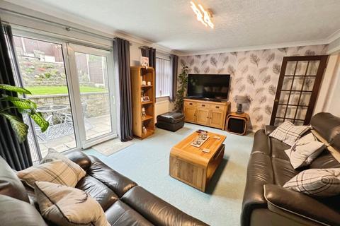 Bradford Road, West Yorkshire BD19