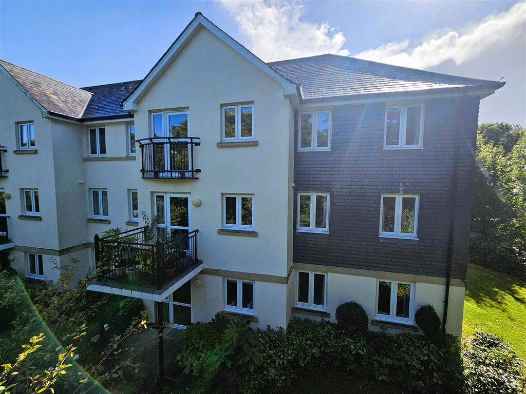 Second Floor External.jpg