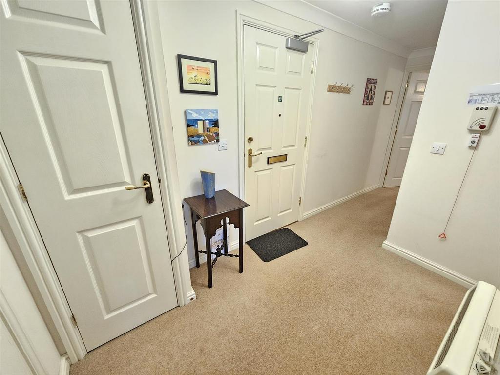 Entrance Hall.jpg